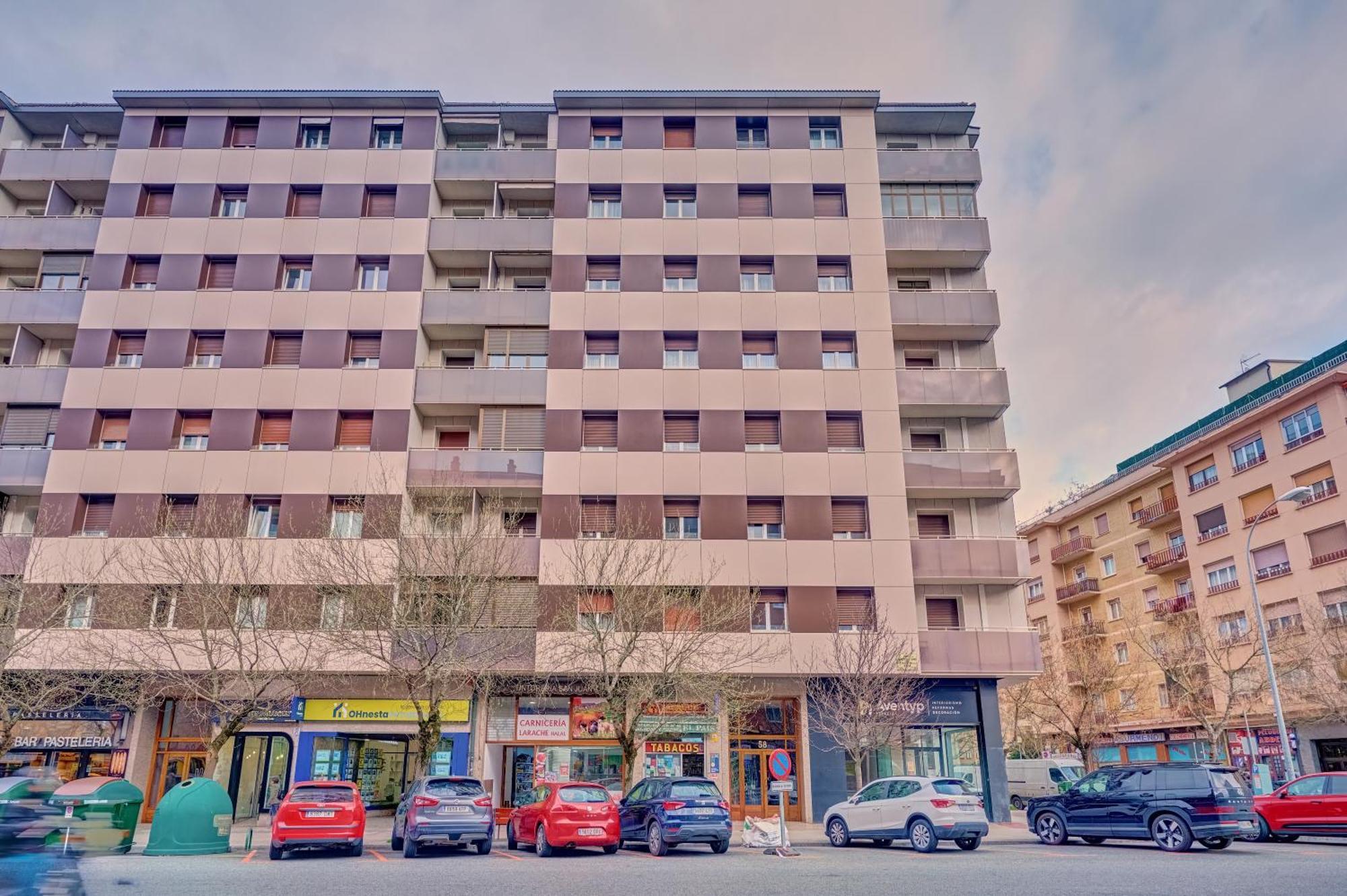 Monasterio By Clabao Apartment Pamplona Luaran gambar