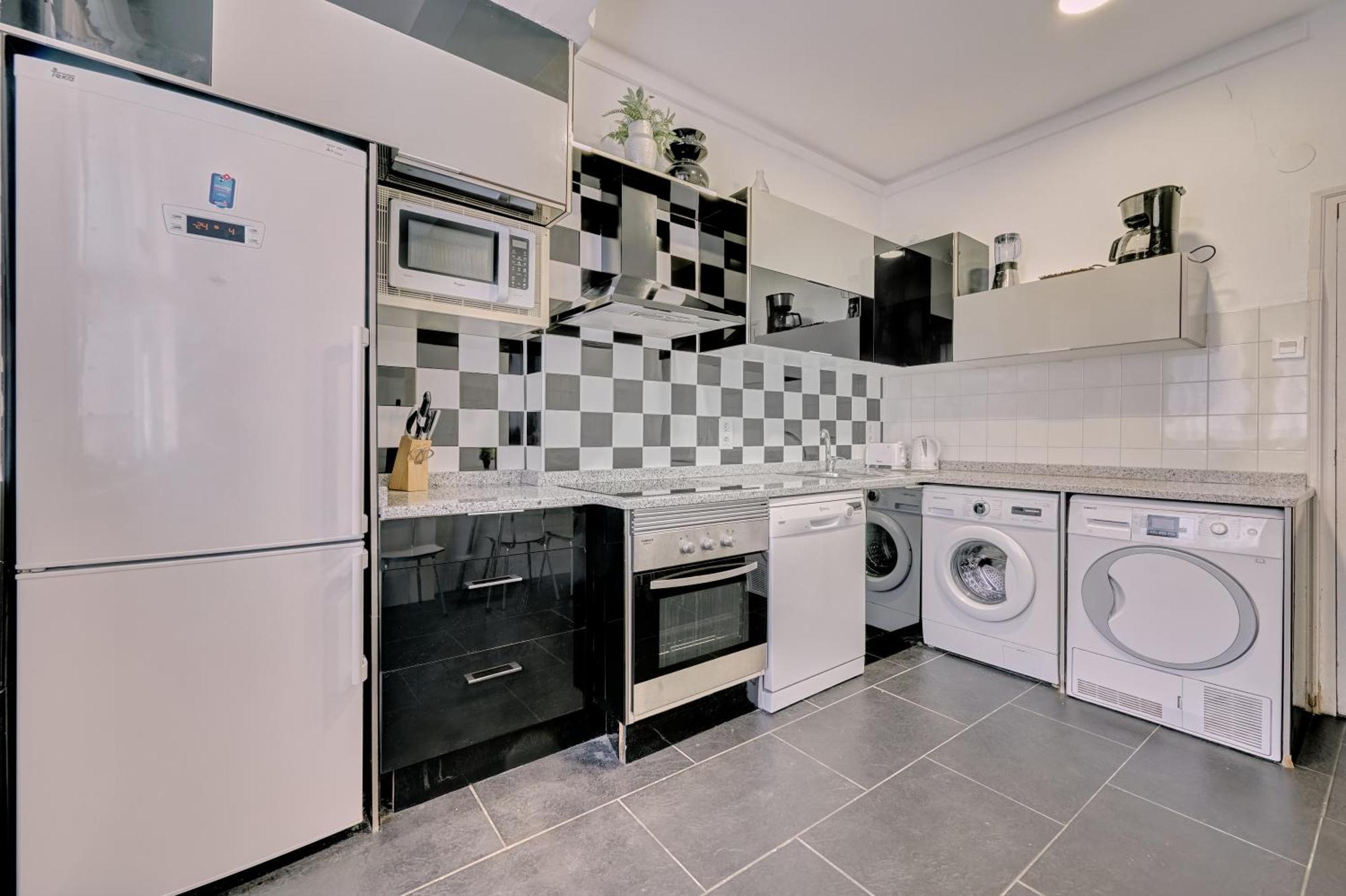 Monasterio By Clabao Apartment Pamplona Luaran gambar