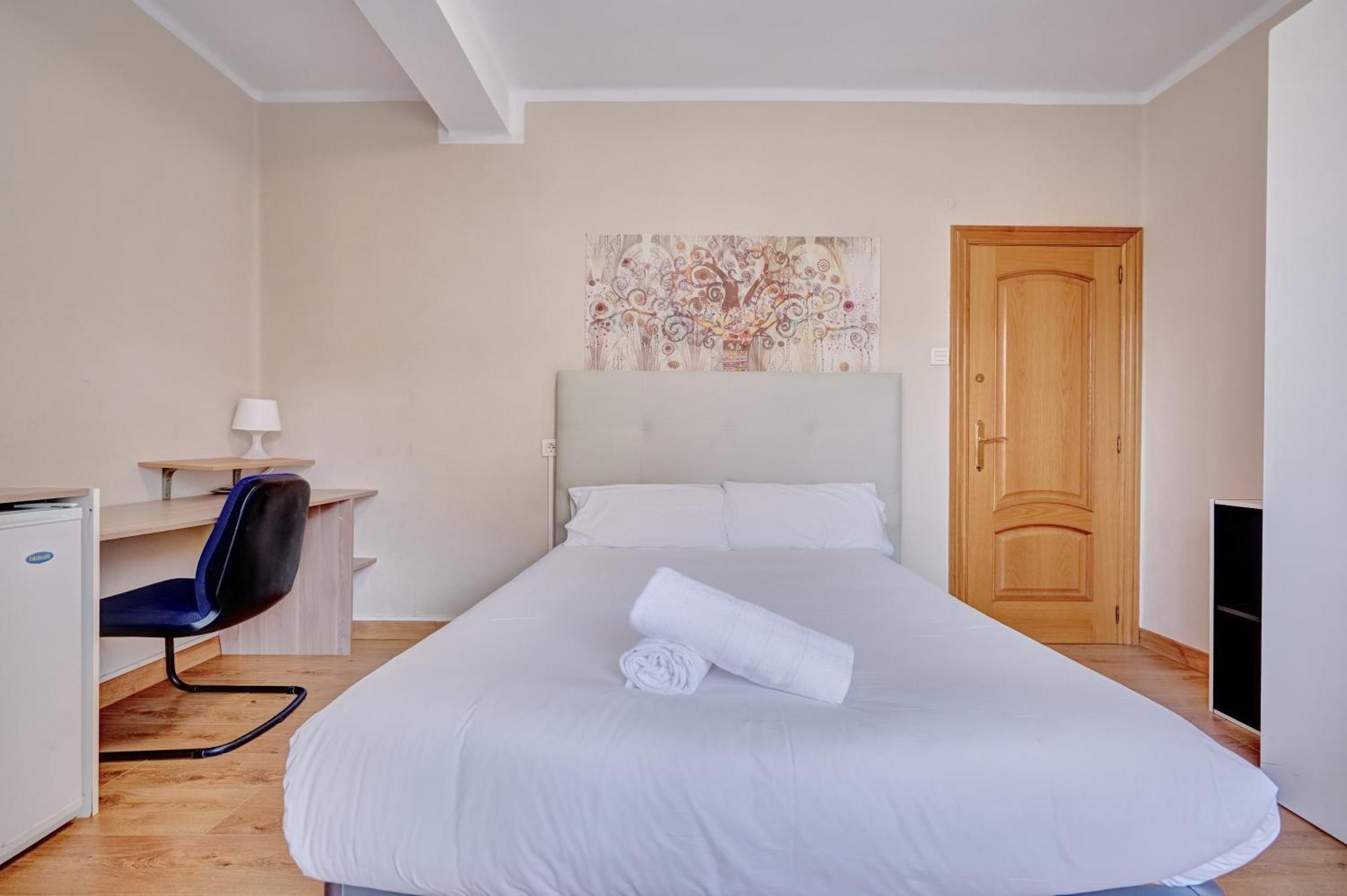 Monasterio By Clabao Apartment Pamplona Luaran gambar